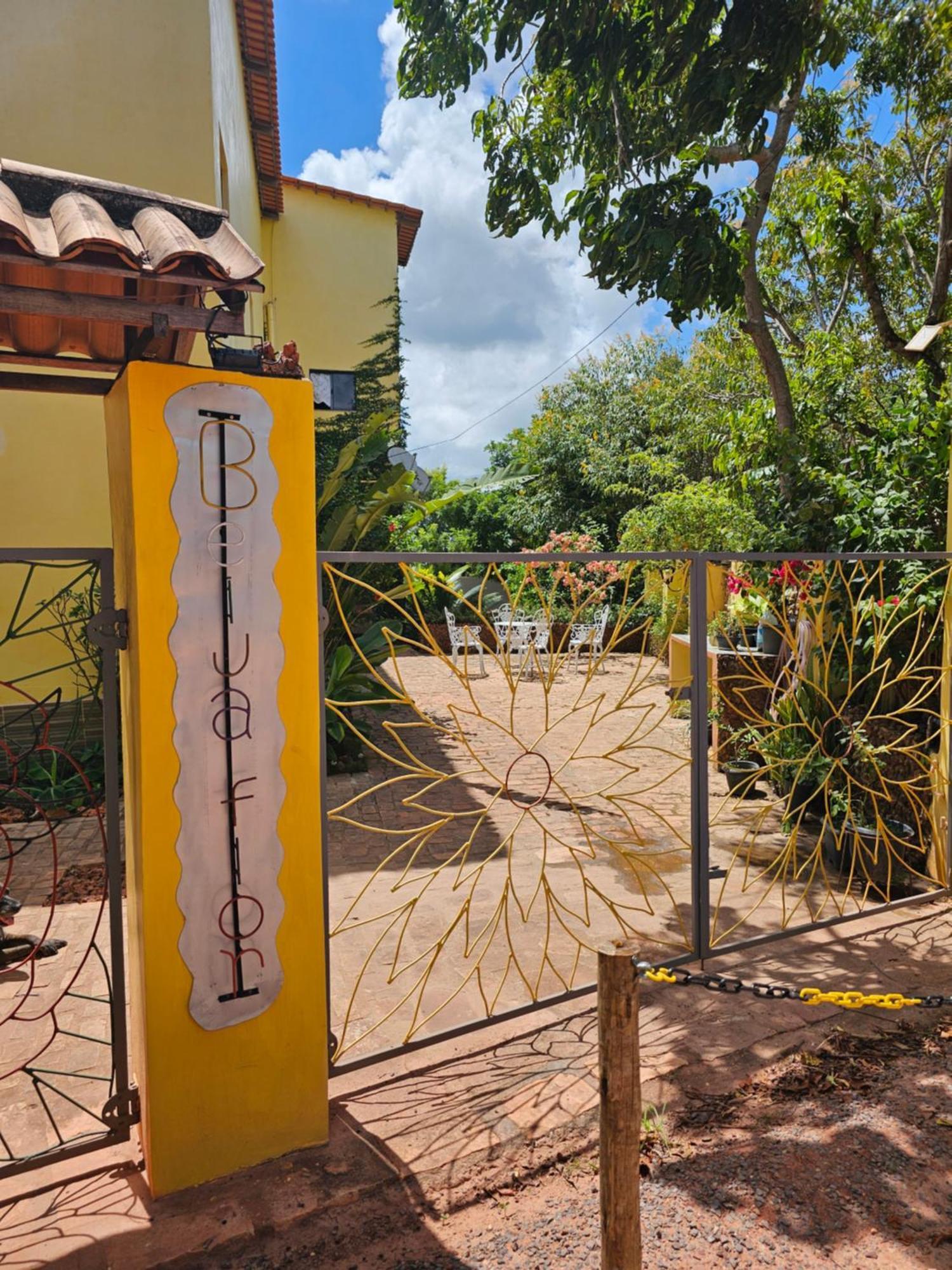Beija- Flor De Lencois Bed and Breakfast Buitenkant foto